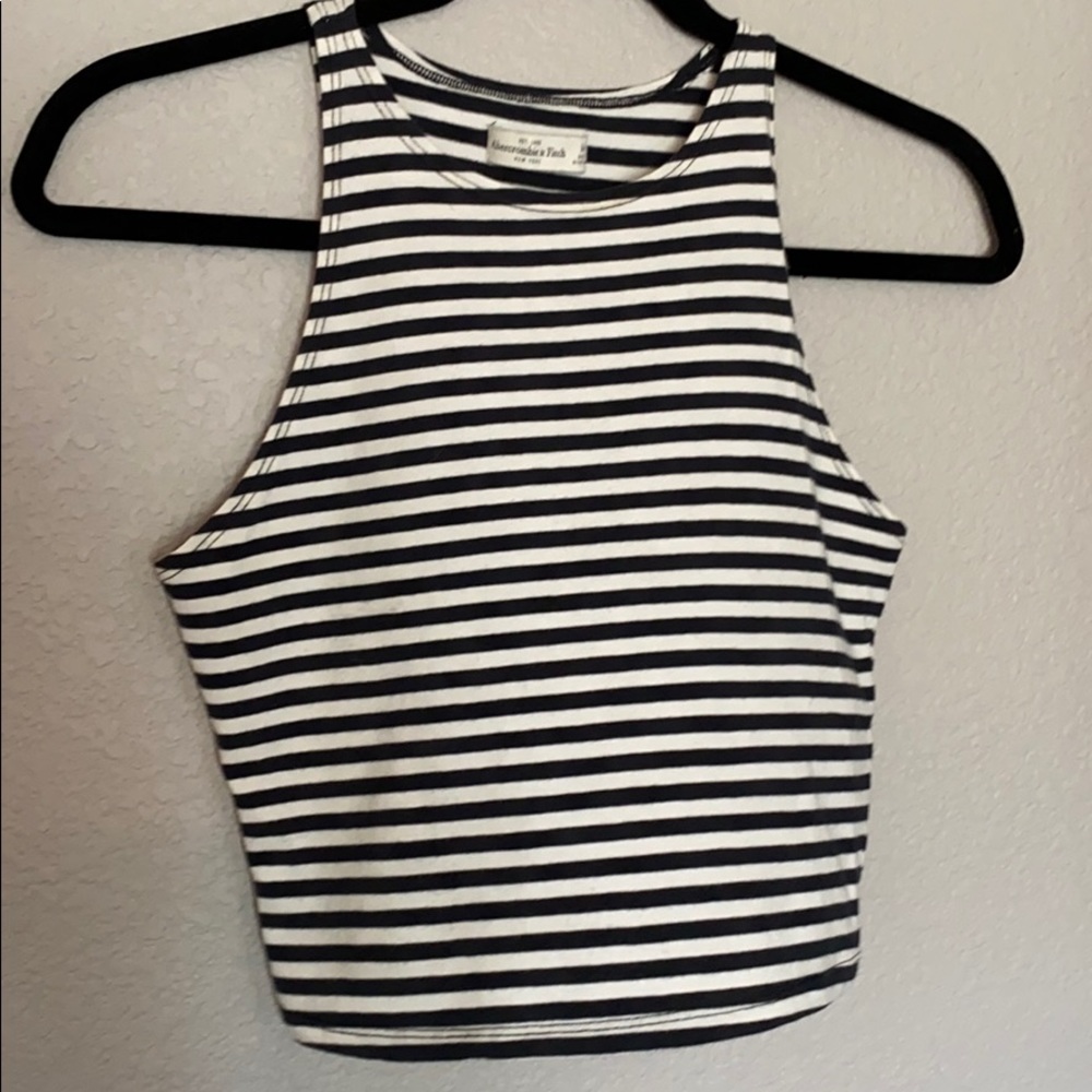 COPY - Abercrombie & Fitch women’s cropped tank top Sz M